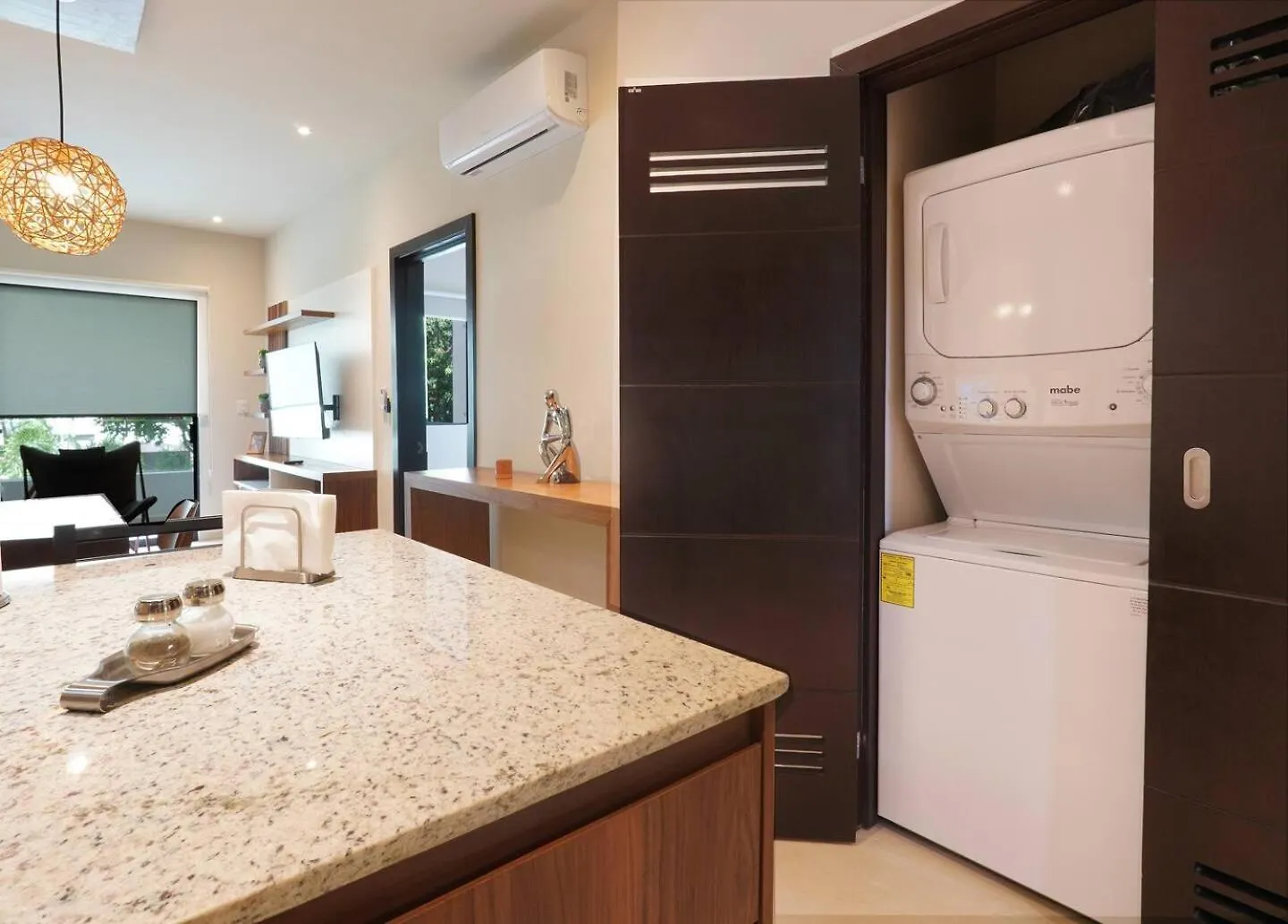 New! Condojaguar12Min To Caribe,Pools,Playground Playa del Carmen Сasa de vacaciones