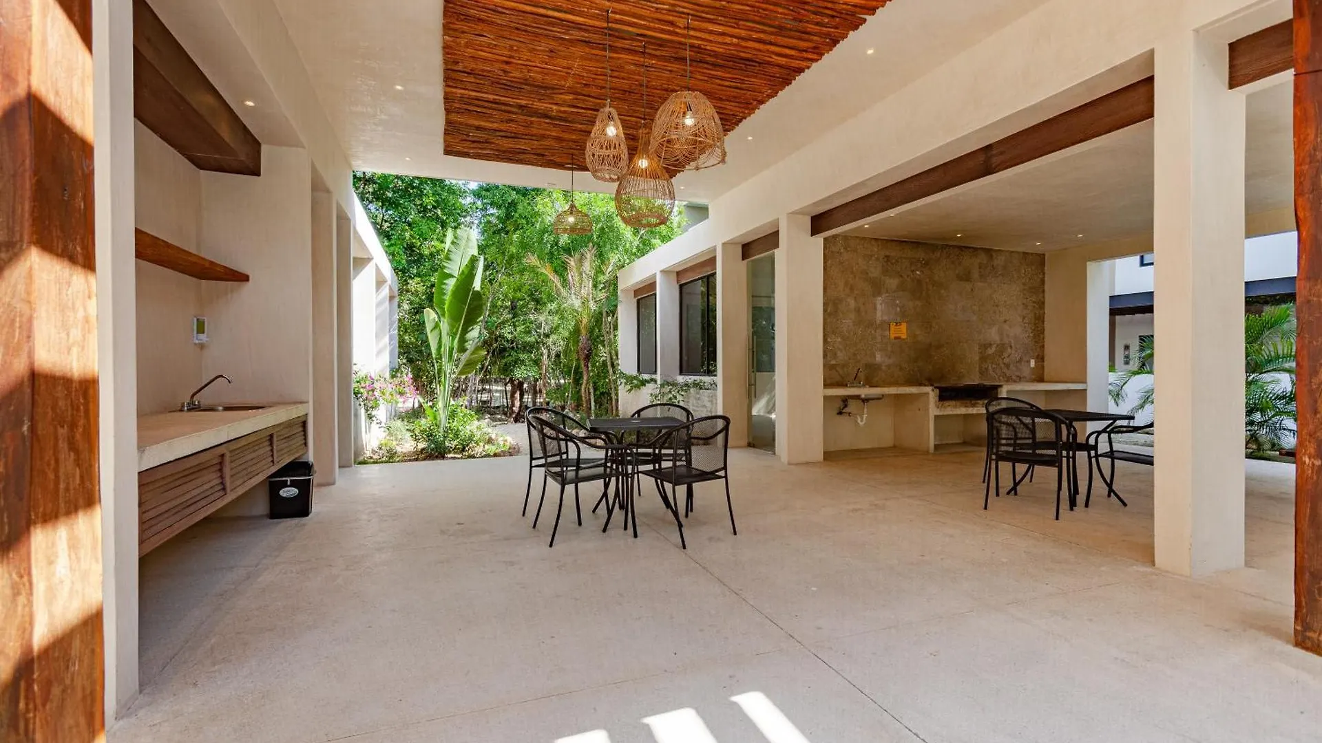 New! Condojaguar12Min To Caribe,Pools,Playground Playa del Carmen